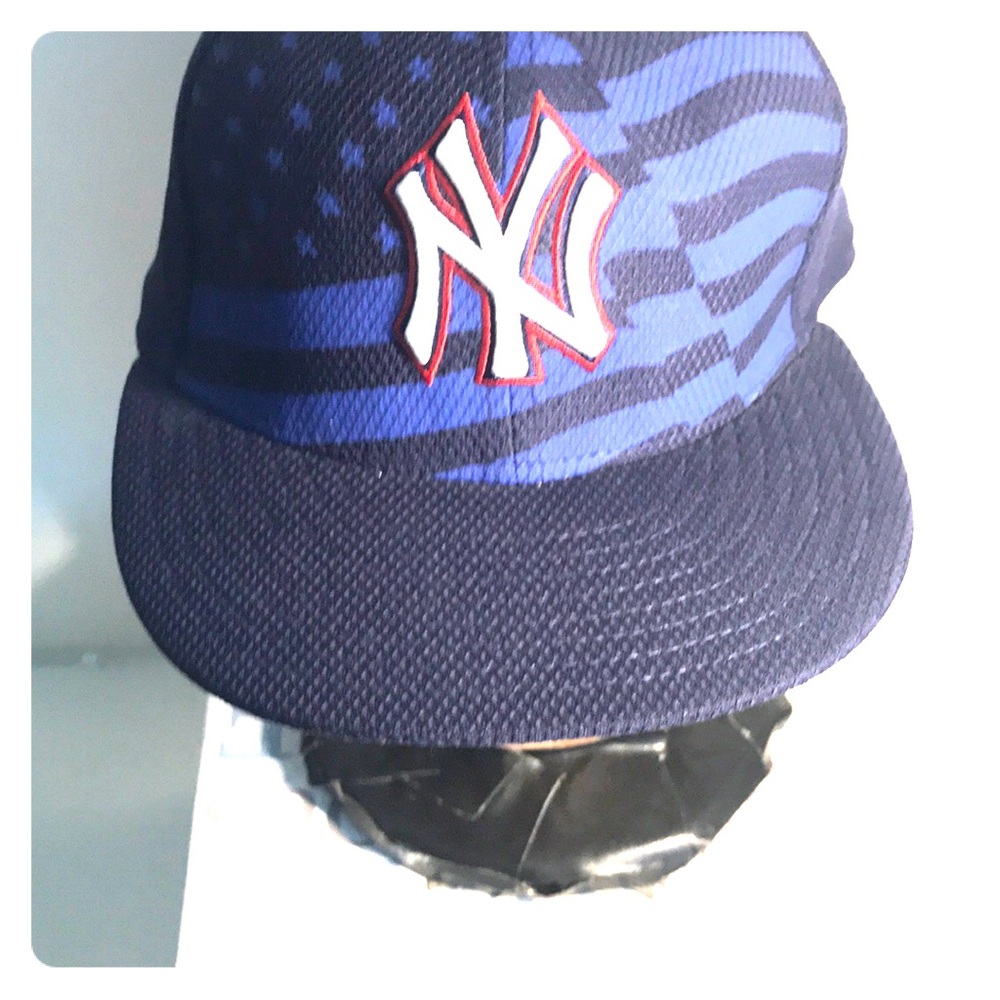 Authentic New York baseball cap size 7 3/8